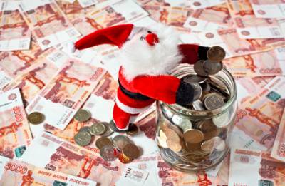«Подарки» от банков: выгоднее ли «новогодние» вклады, кредиты и кешбэки?
