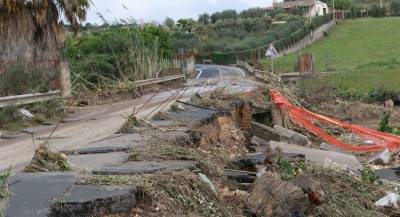 Число жертв наводнения на Сицилии увеличилось